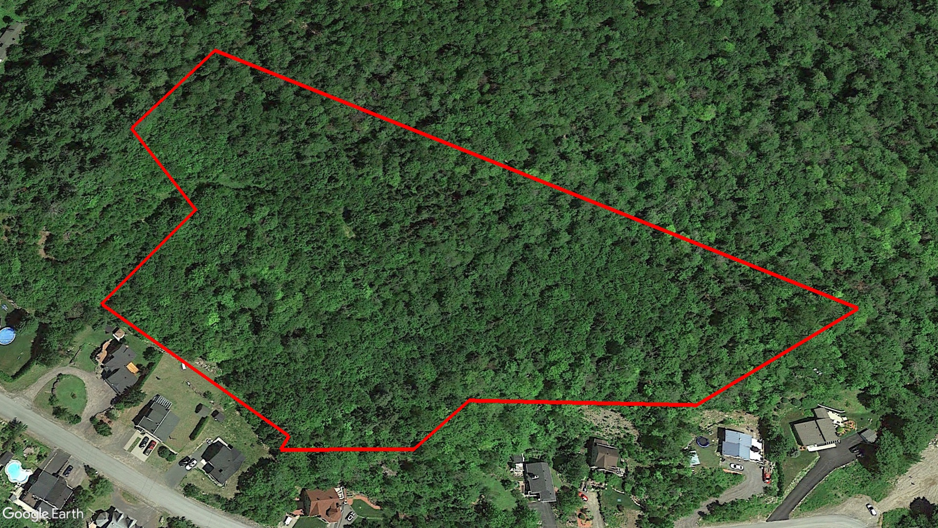 Tax Sale Les Pays-d'en-Haut, Quebec - 