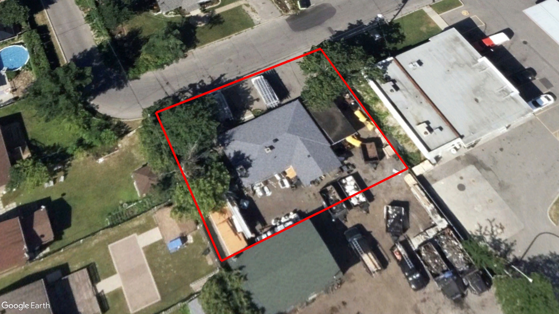 Tax Sale Montreal, Quebec - 040137-57