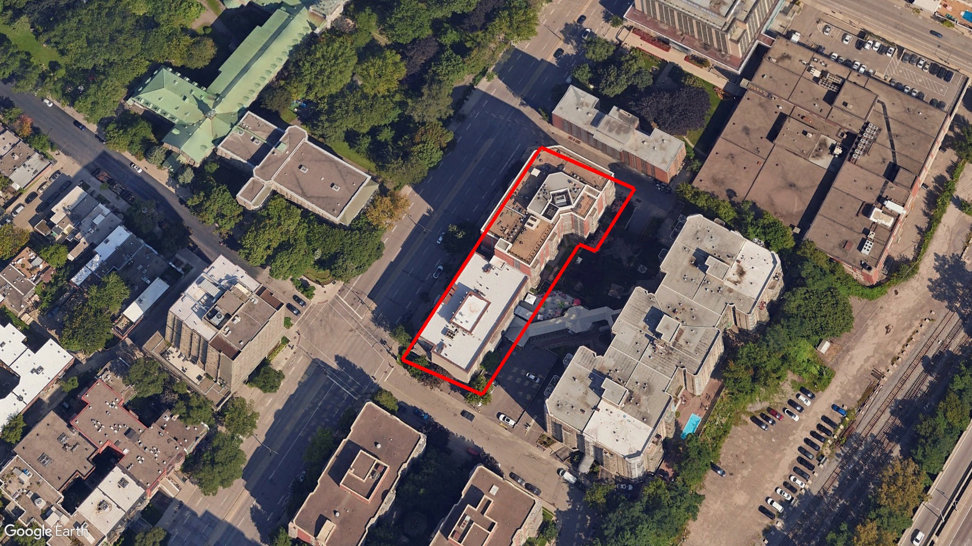 Tax Sale Montreal, Quebec - 260209-90