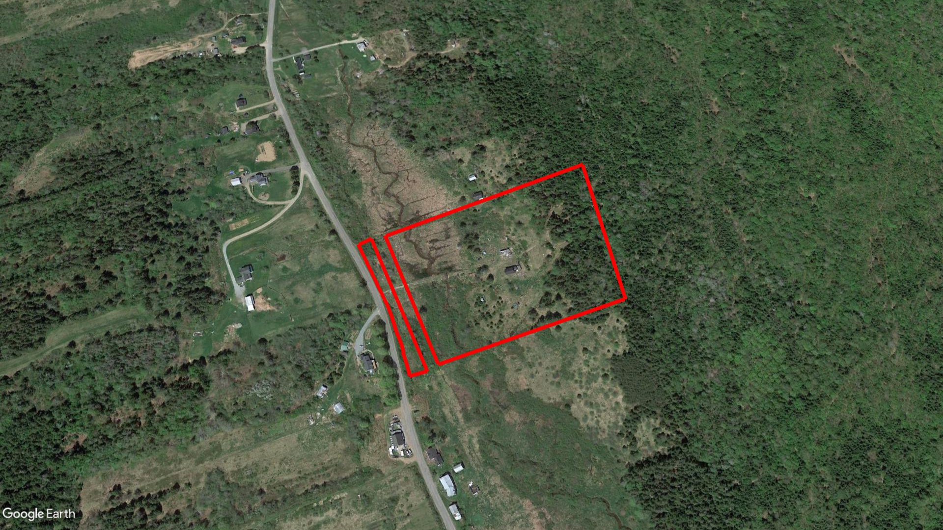 Tax Sale Moncton, New Brunswick - 01747231