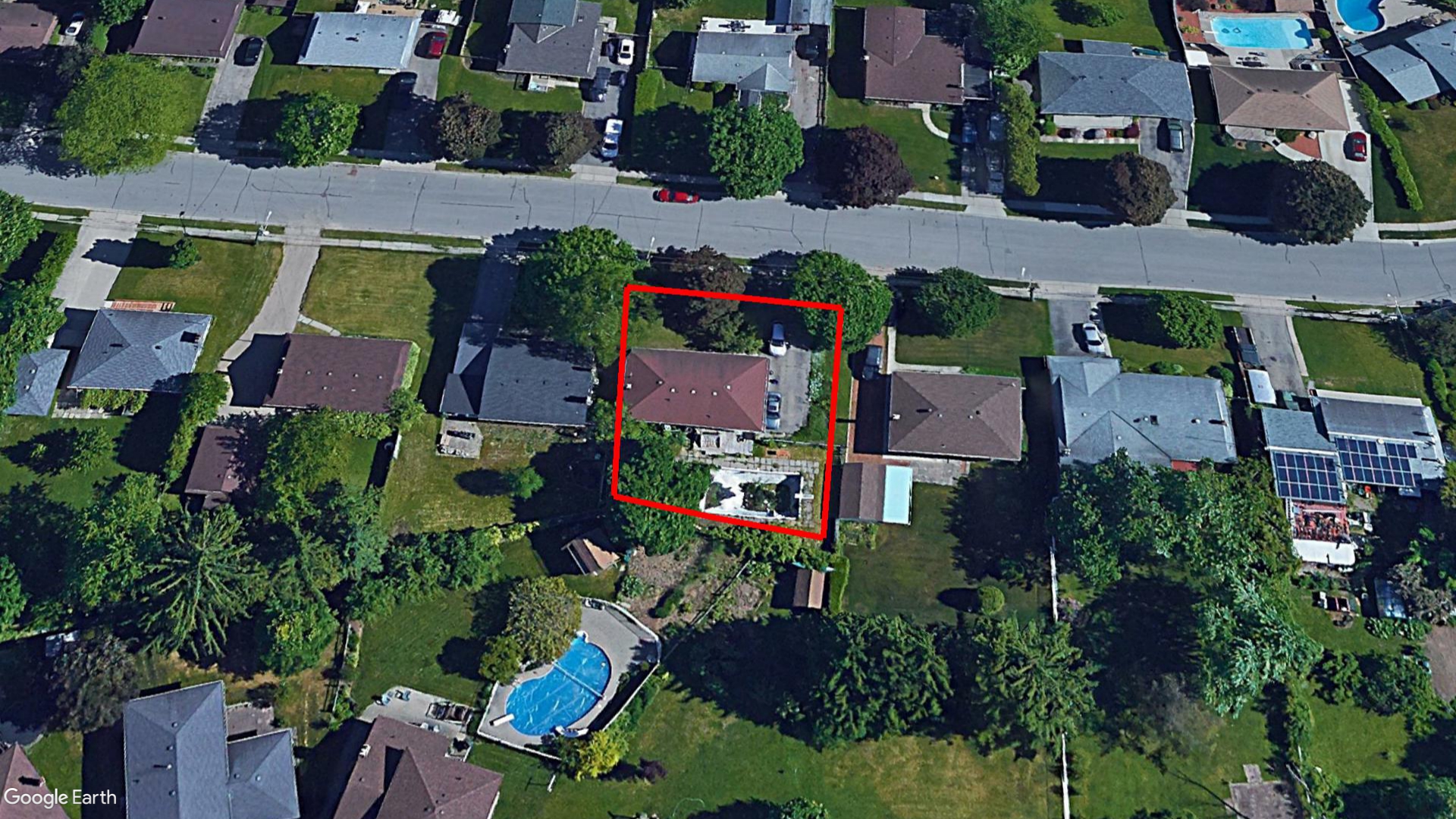 Tax Sale Cambridge, Ontario - 30 06 060 055 07200 0000