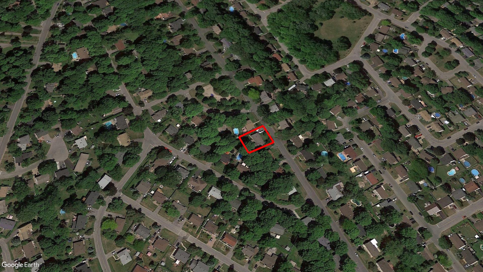 Tax Sale Montreal, Quebec - 040085-58