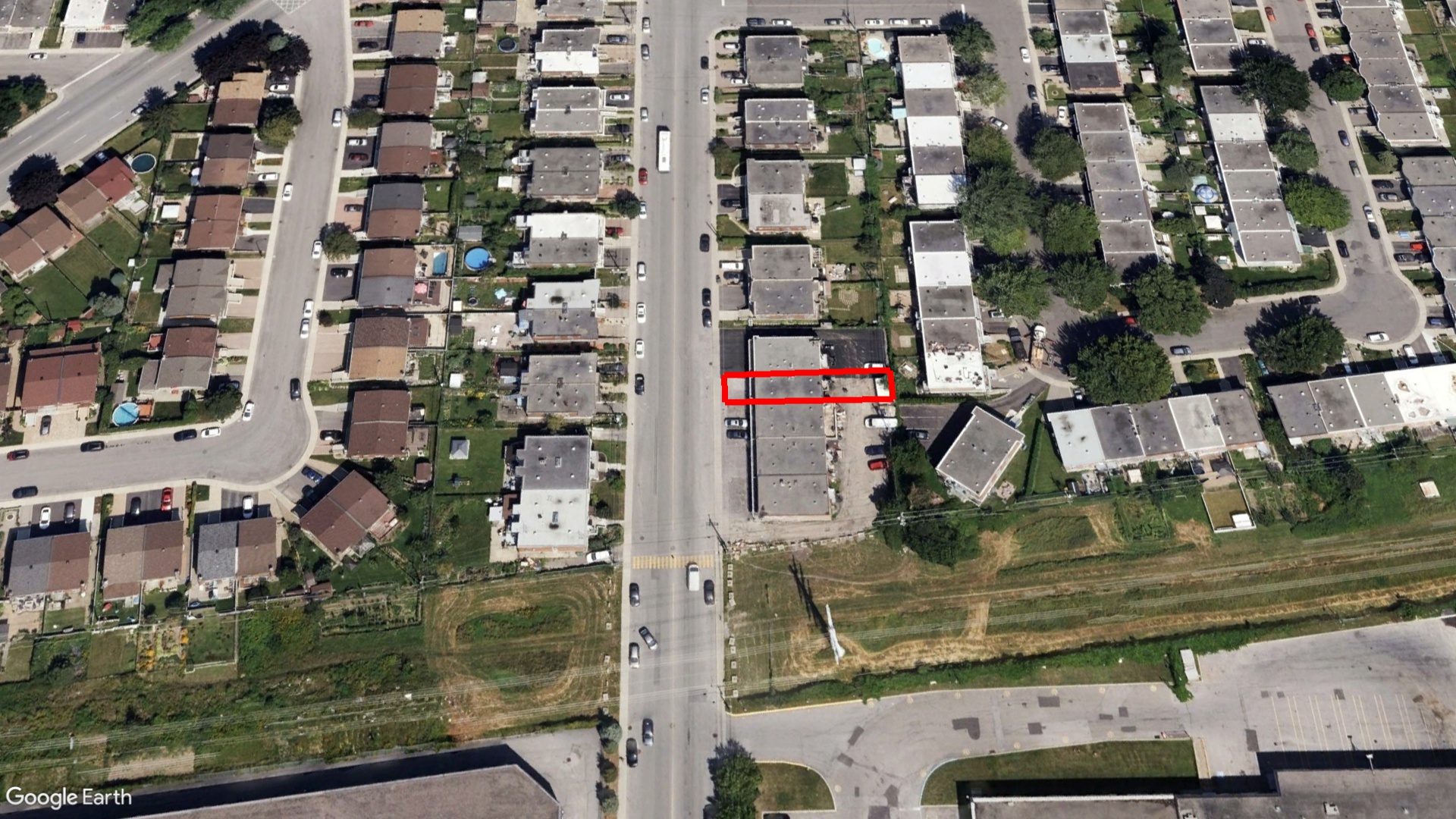 Tax Sale Montreal, Quebec - 040363-62