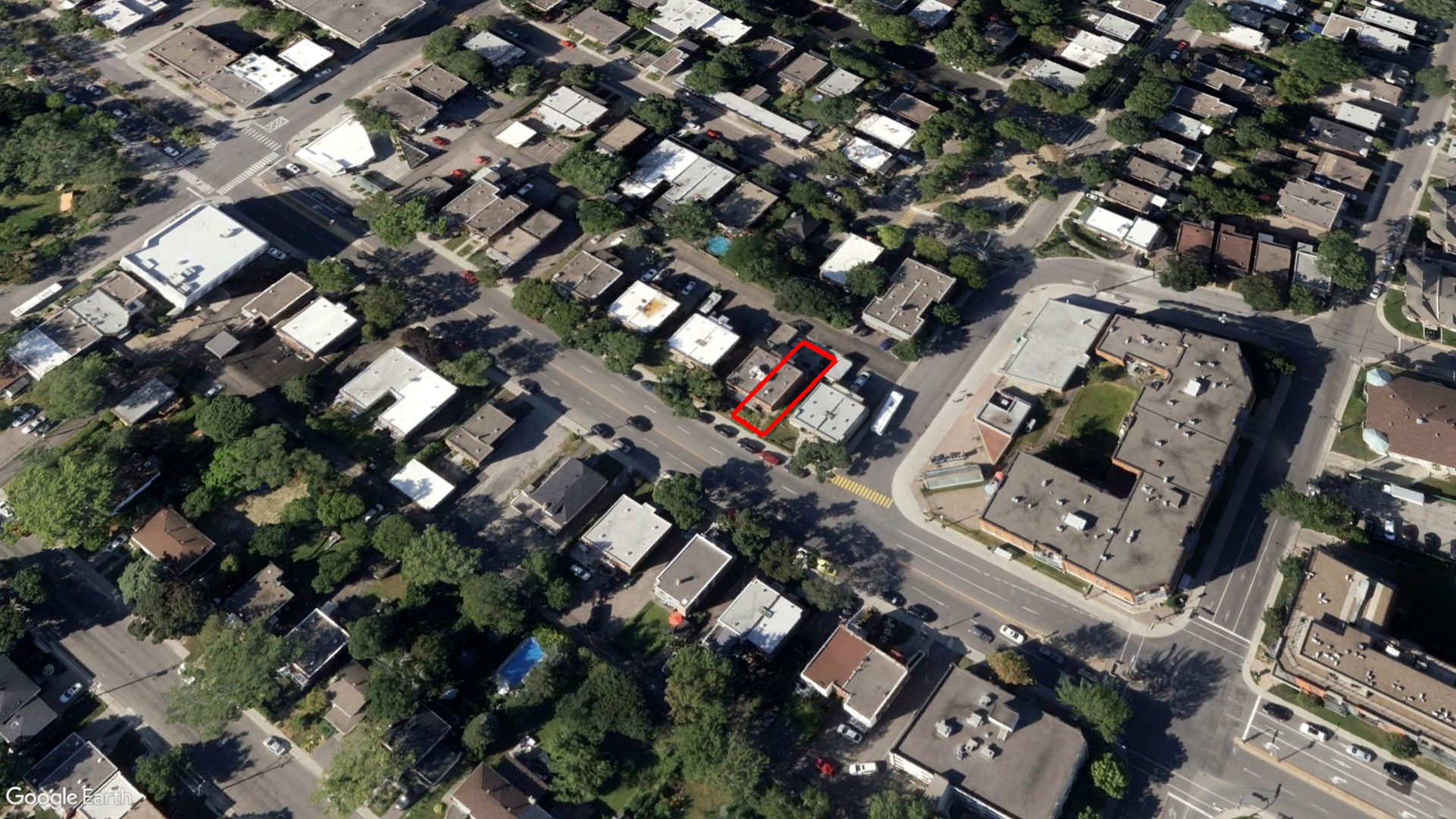 Tax Sale Montreal, Quebec - 040357-07