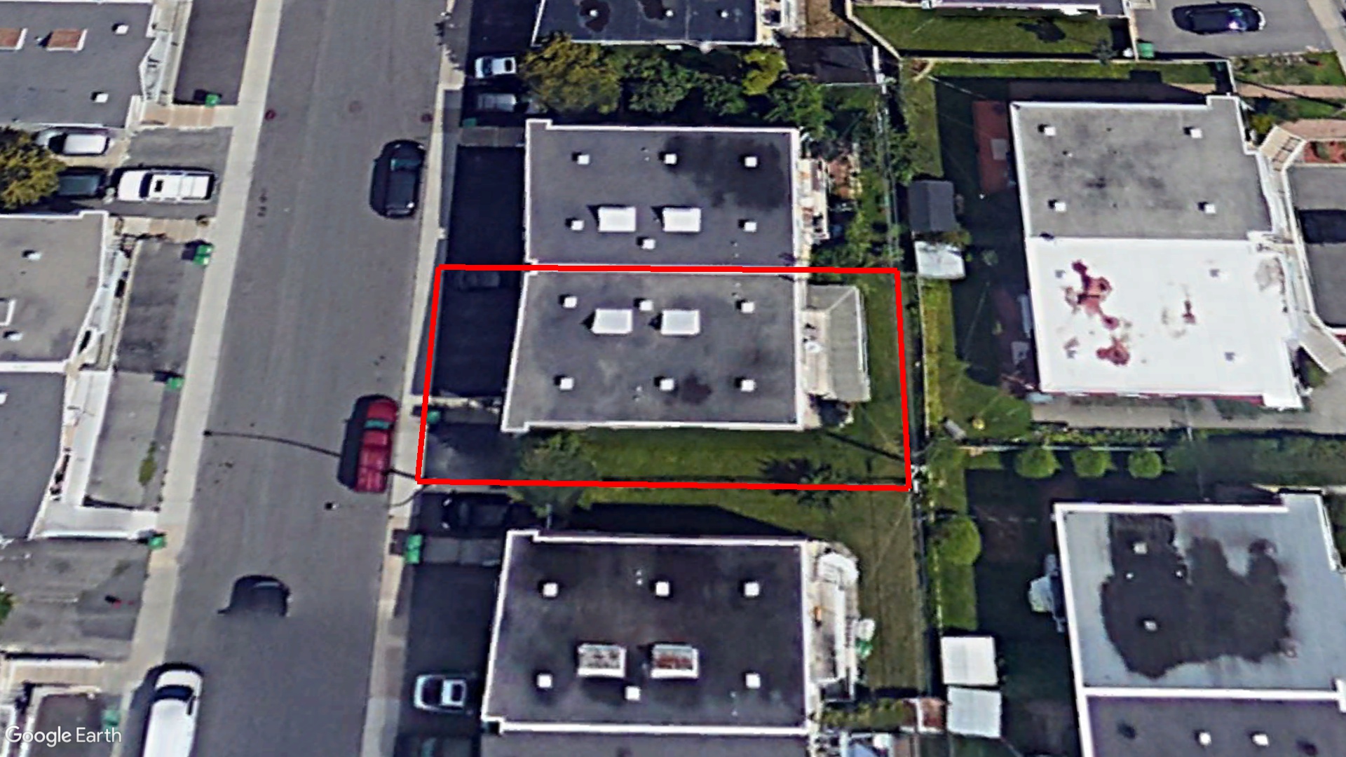 Tax Sale Montreal, Quebec - 050549-74