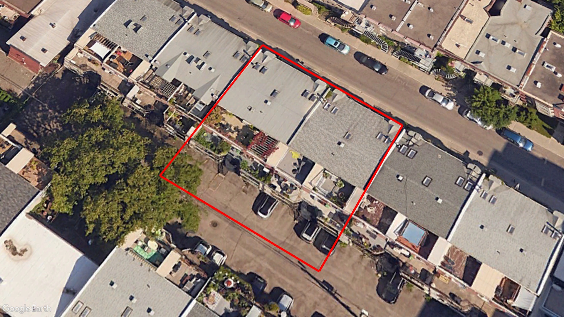 Tax Sale Montreal, Quebec - 200909-72