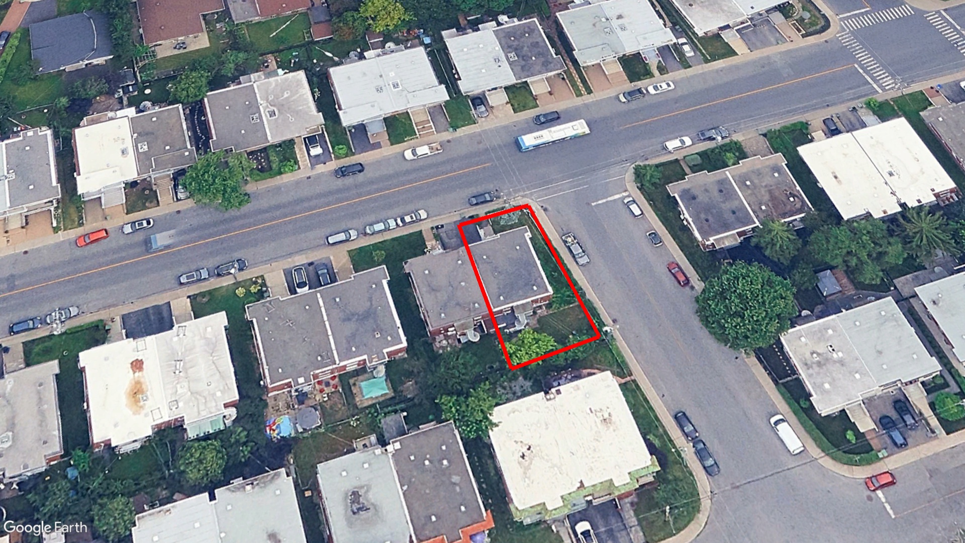 Tax Sale Montreal, Quebec - 040481-73