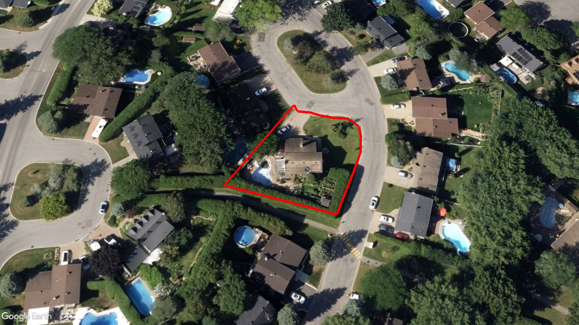 Tax Sale Montreal, Quebec - 040577-13