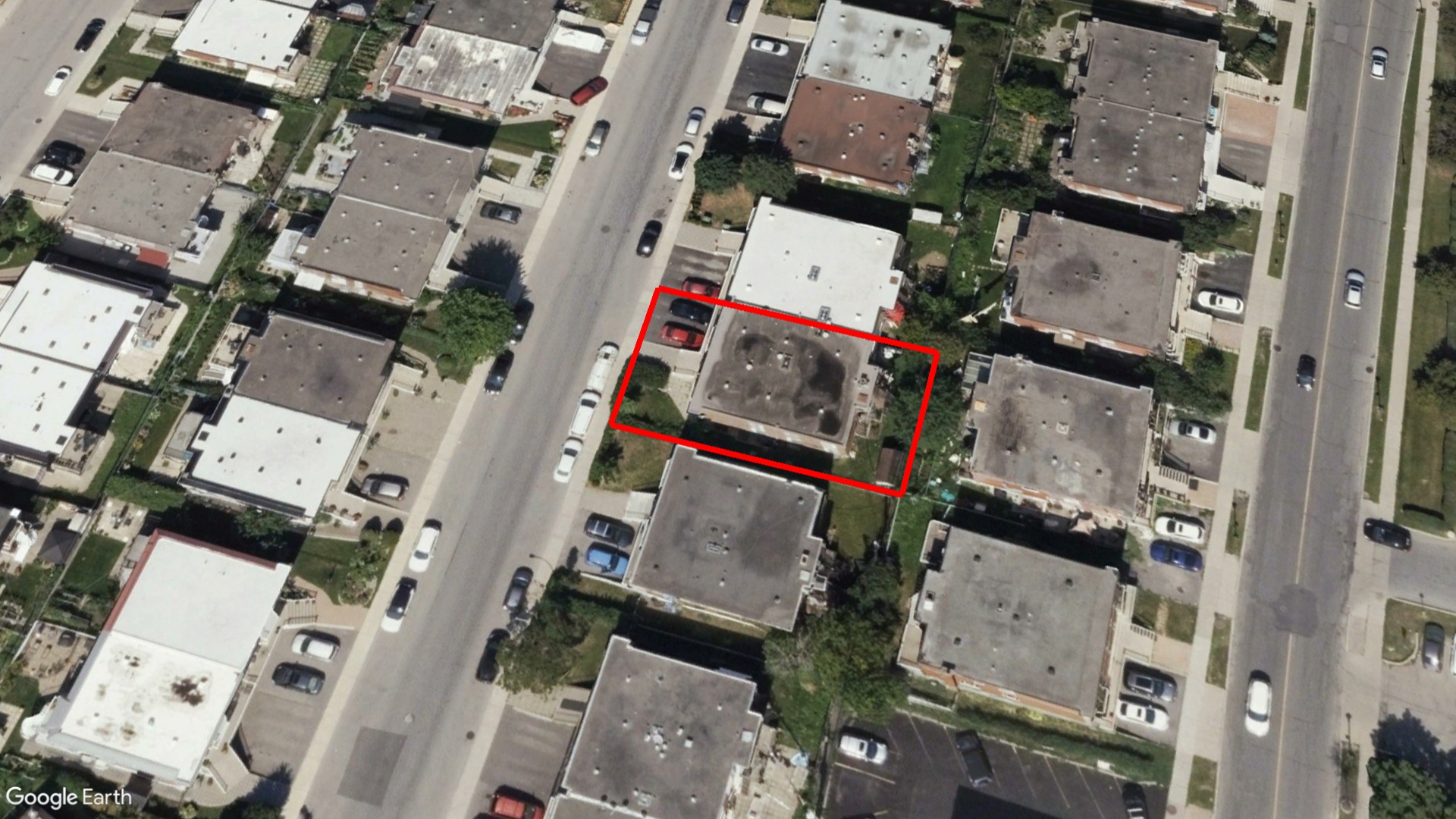 Tax Sale Montreal, Quebec - 020910-37