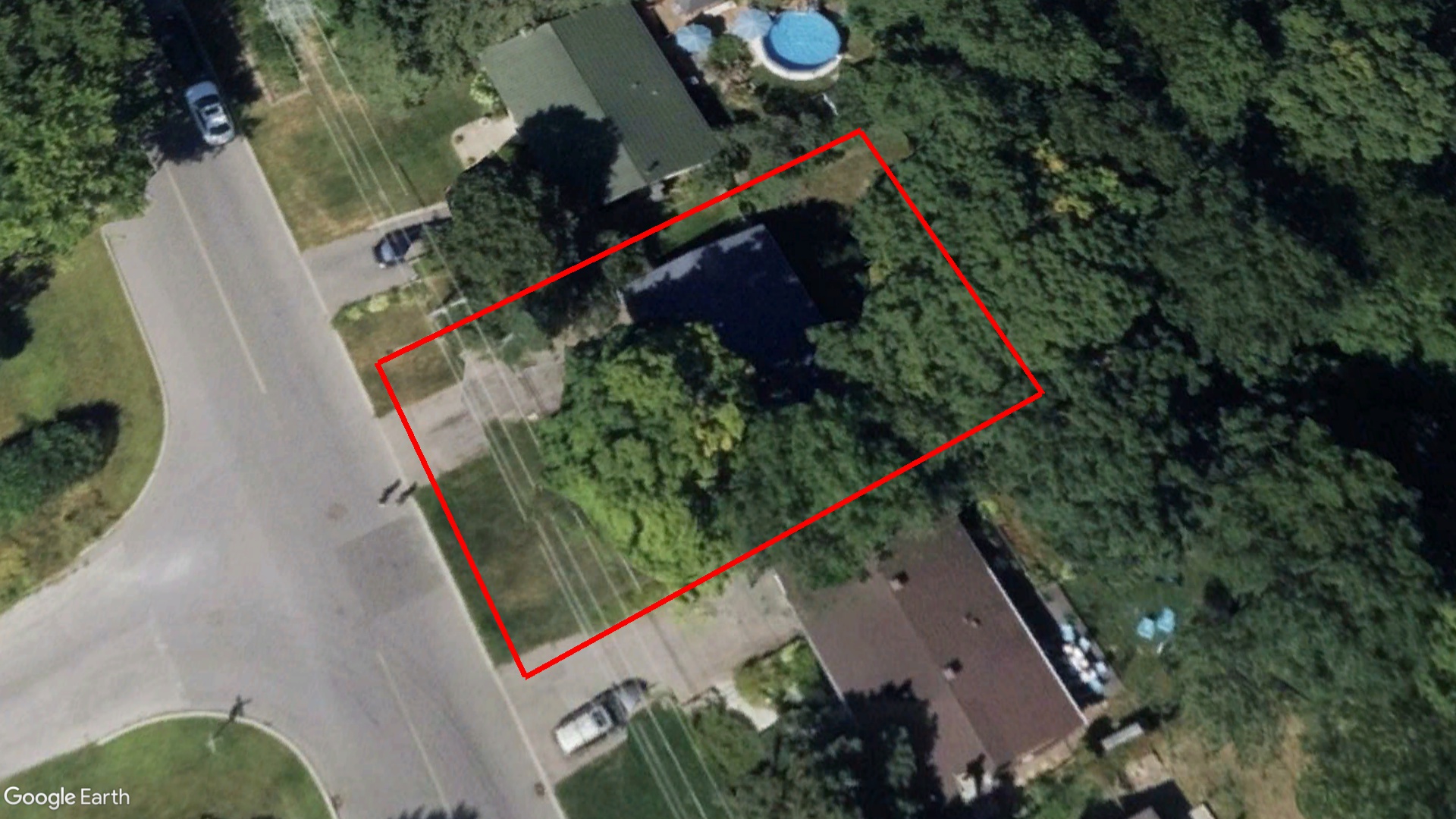 Tax Sale Montreal, Quebec - 040144-74