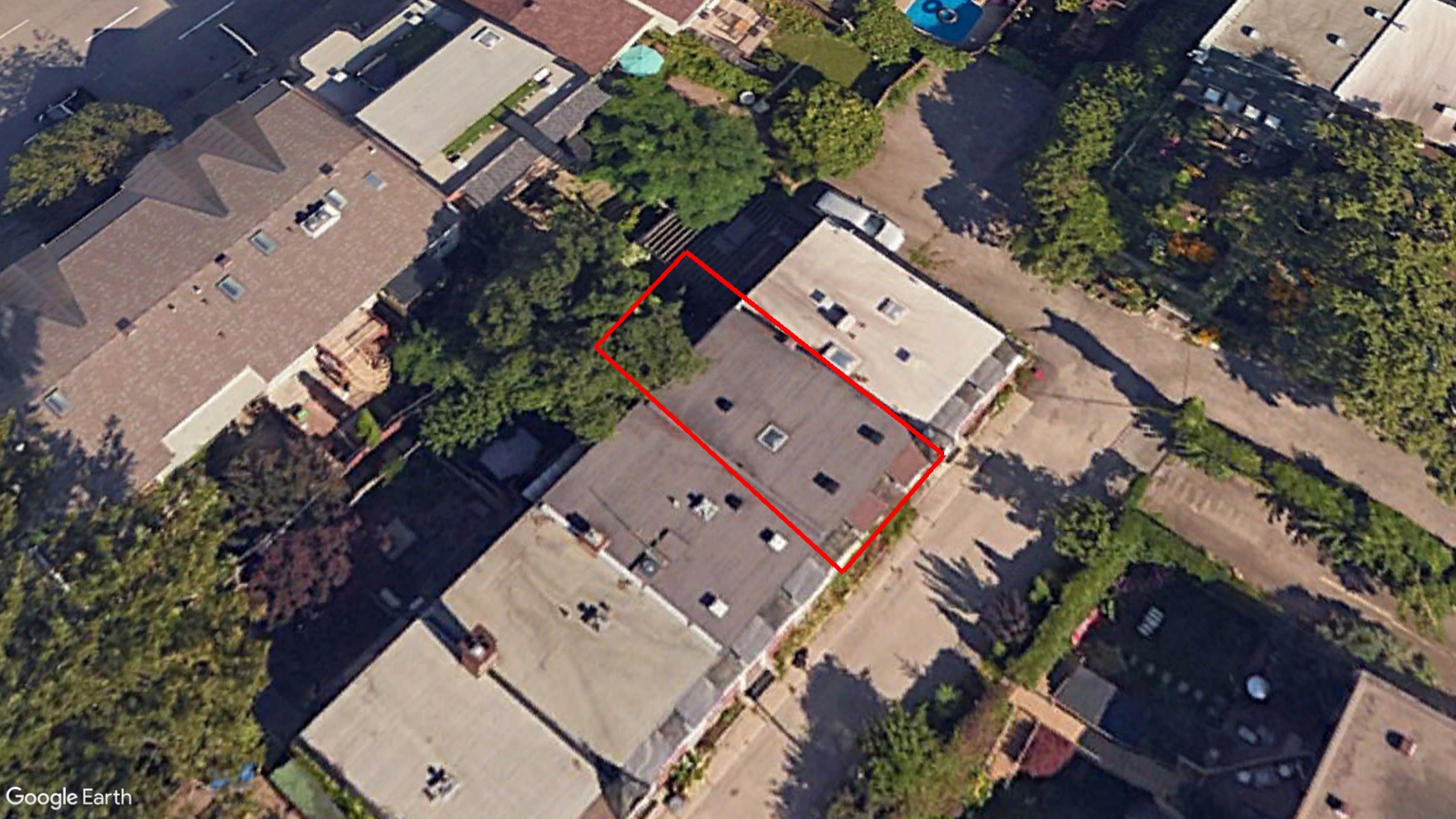 Tax Sale Montreal, Quebec - 130330-30