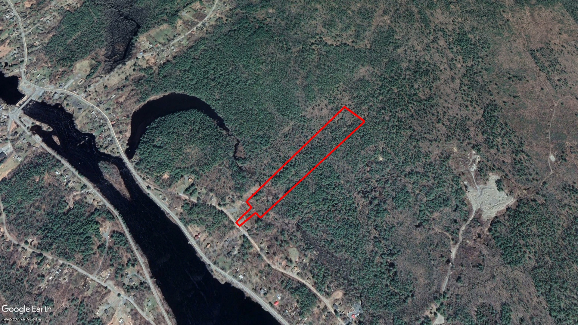 Tax Sale Queens, Nova Scotia - 02730154