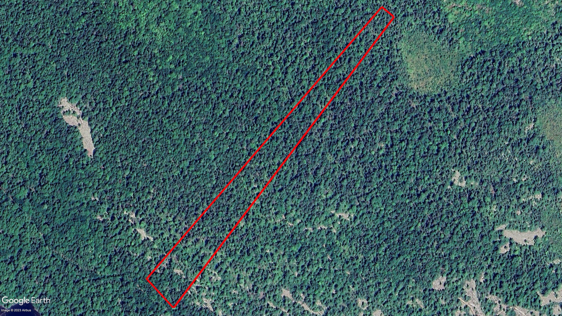 Tax Sale Queens, Nova Scotia - 02144956