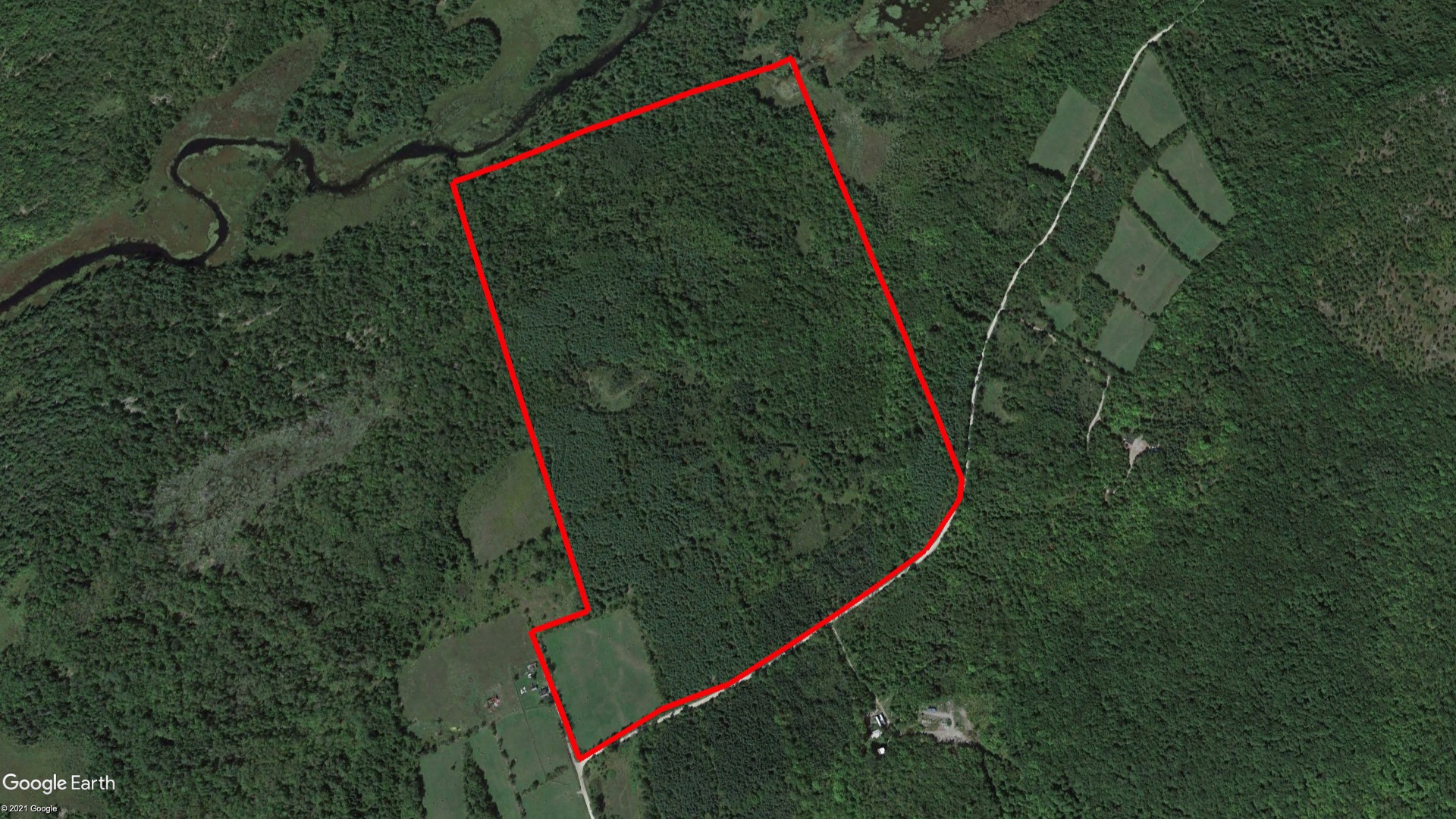 Tax Sale Tweed, Ontario - 12-31-328-030-21650-0000