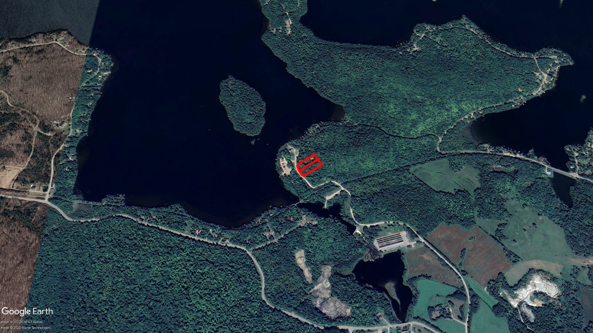 Tax Sale d’Antoine-Labelle, Quebec - 8952 89 0926