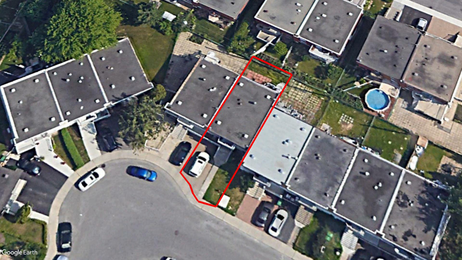 Tax Sale Montreal, Quebec - 040360-35