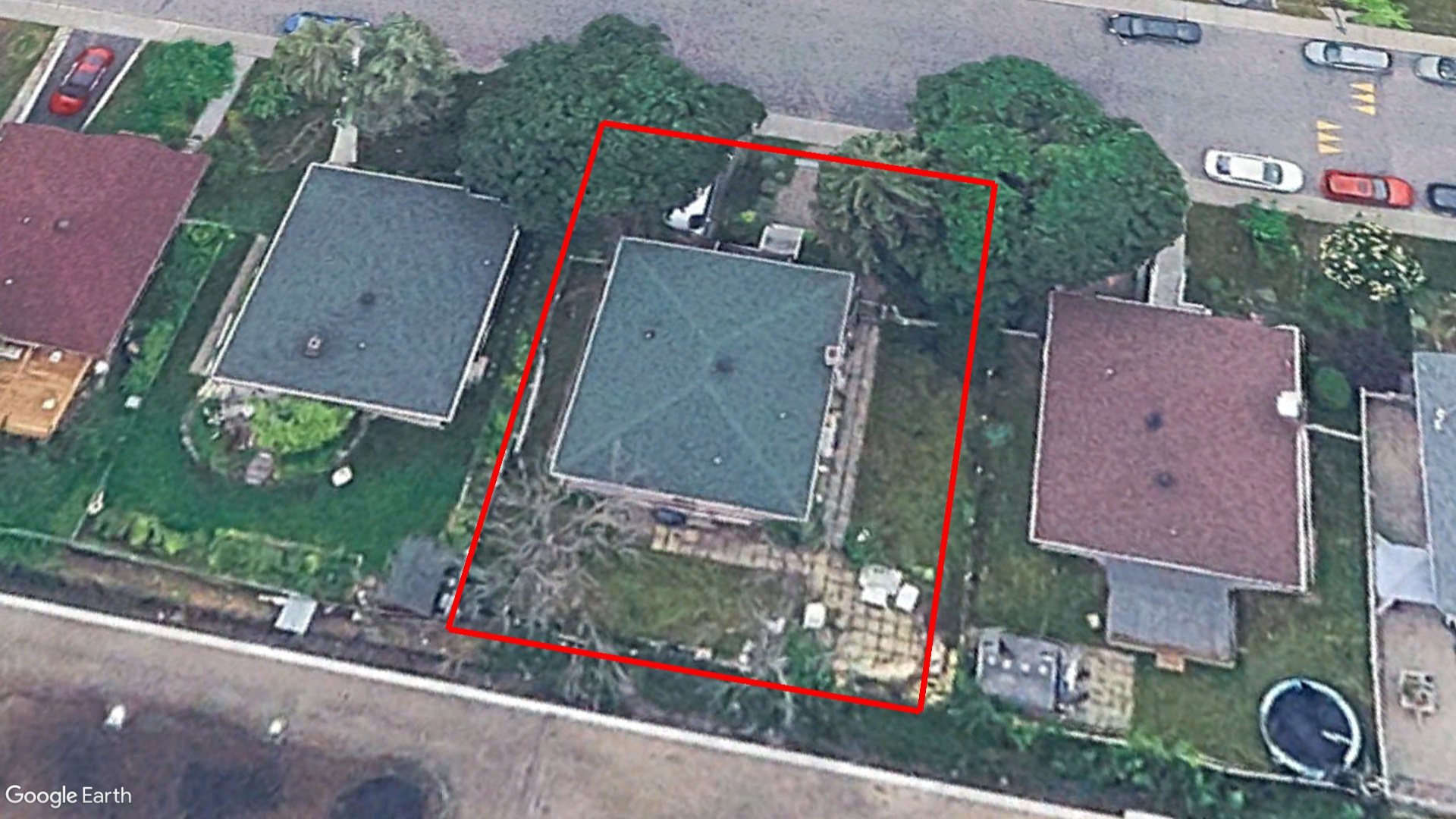 Tax Sale Montreal, Quebec - 040294-06