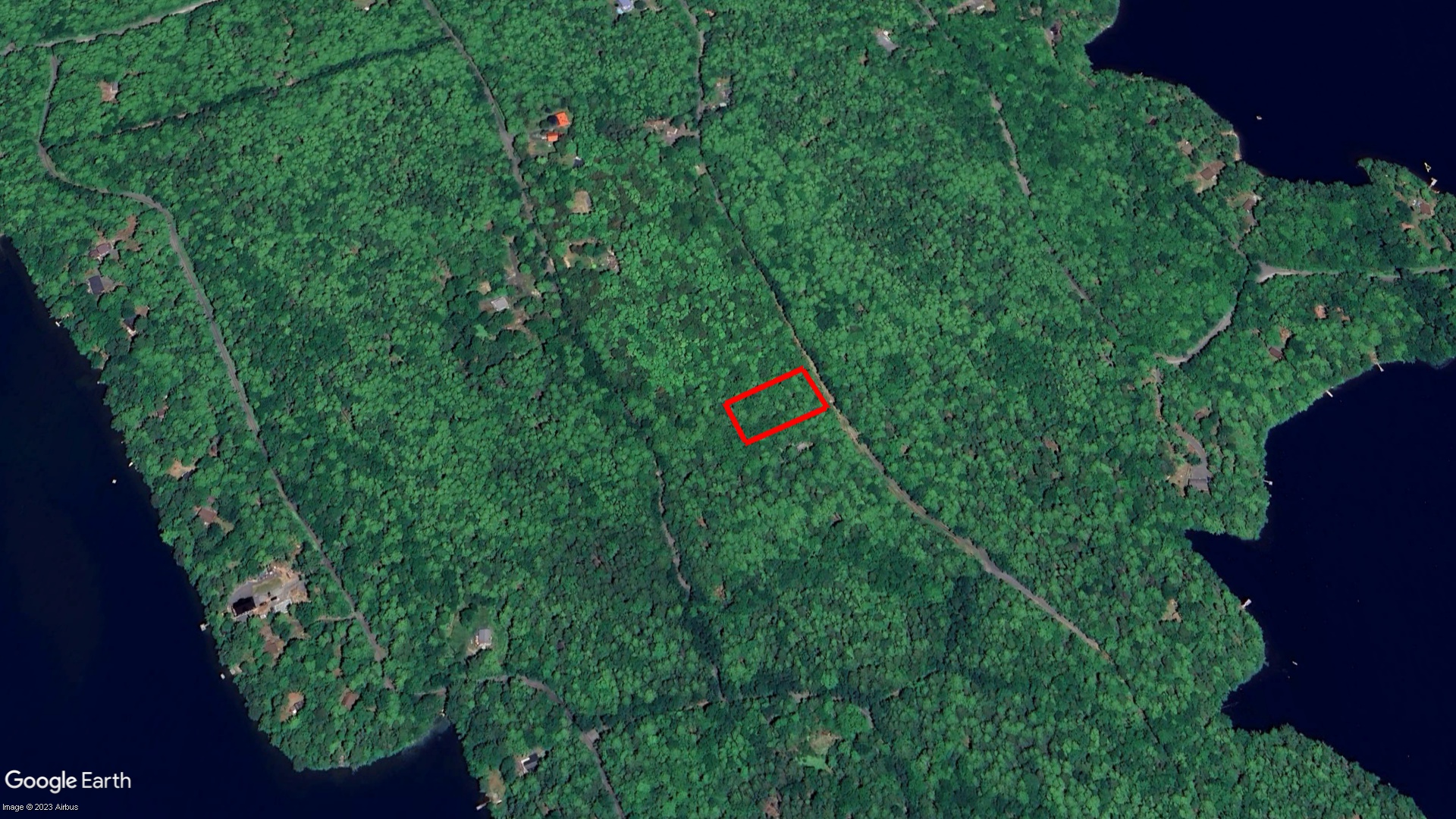 Tax Sale Queens, Nova Scotia - 03528731