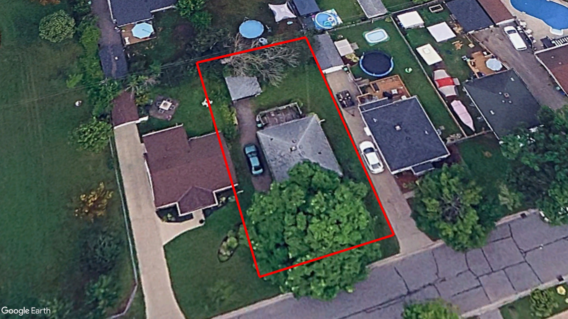 Tax Sale Peterborough, Ontario - 15 14 010 070 14300 0000