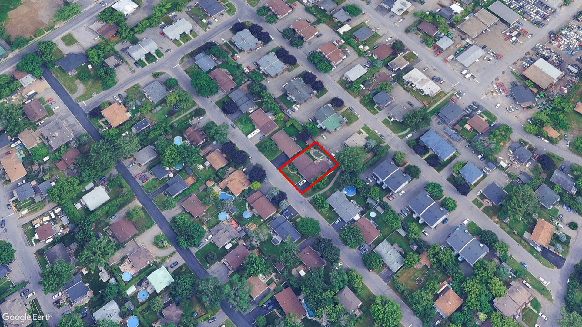 Tax Sale Montreal, Quebec - 041421-12