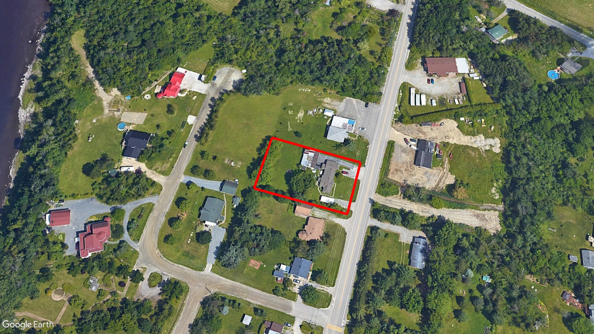 5880 RUE SAINT-FRANCOIS N