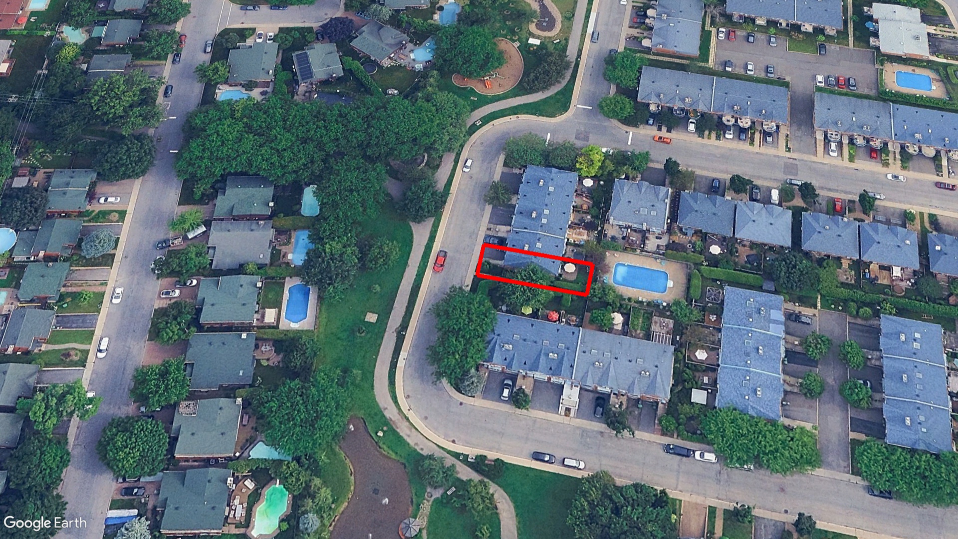 Tax Sale Montreal, Quebec - 050616-78