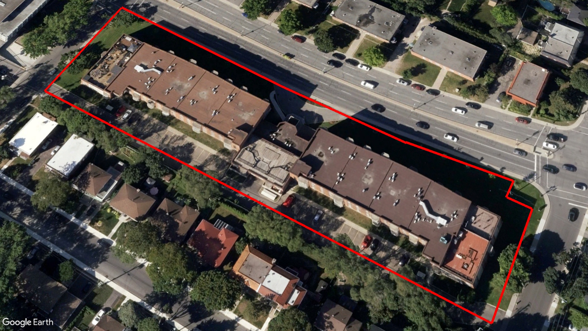 Tax Sale Montreal, Quebec - 051541-87