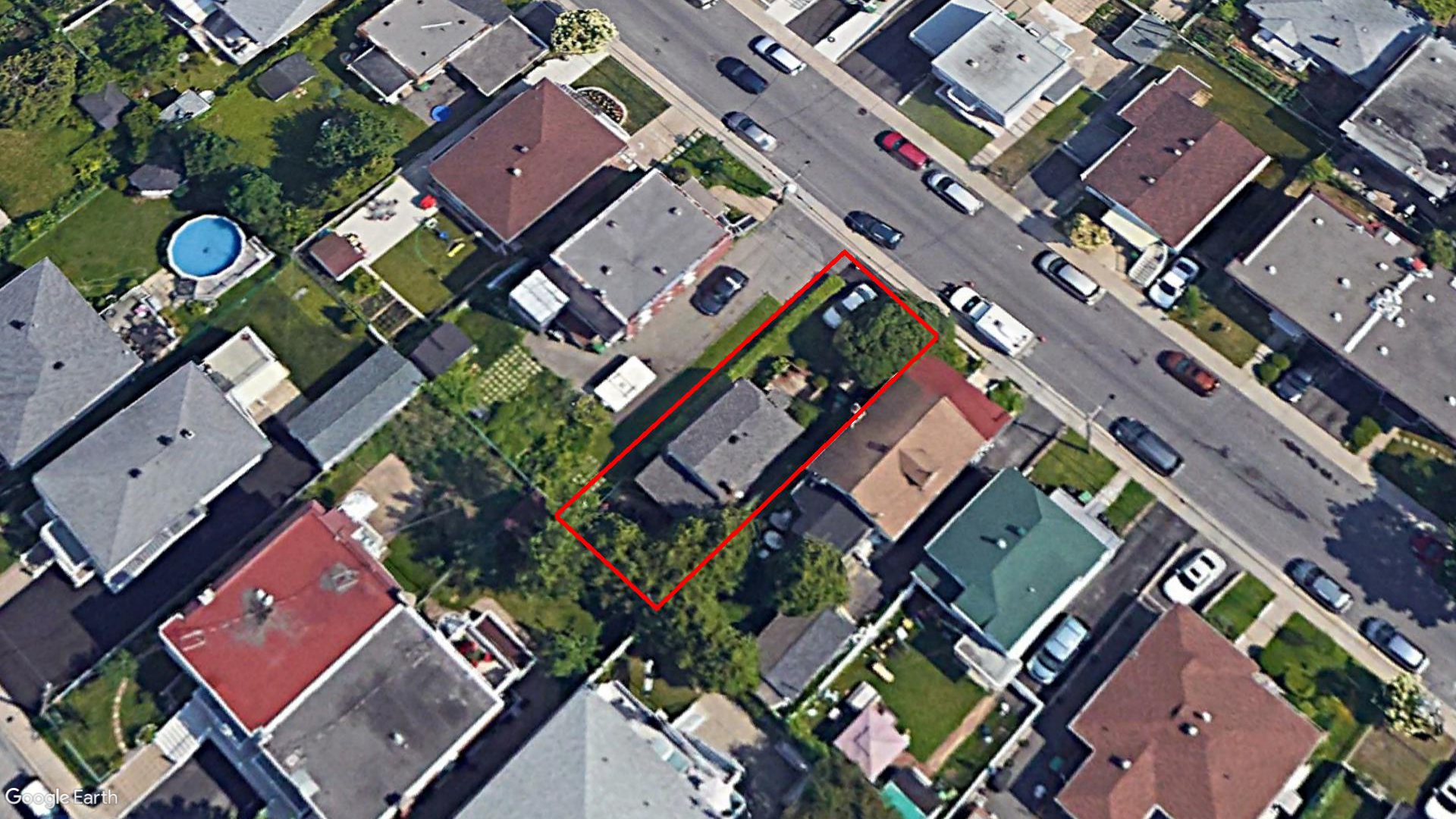 Tax Sale Montreal, Quebec - 020684-83