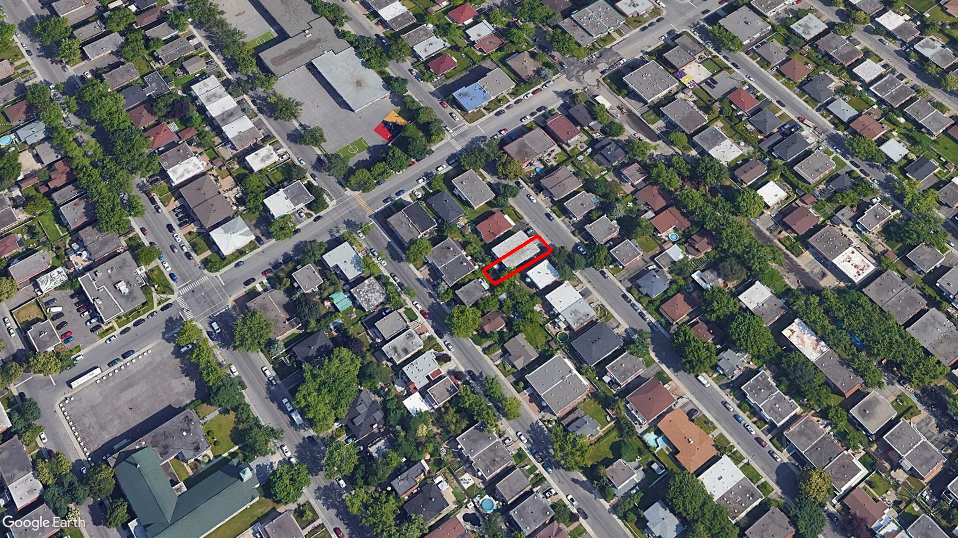 Tax Sale Montreal, Quebec - 020700-97