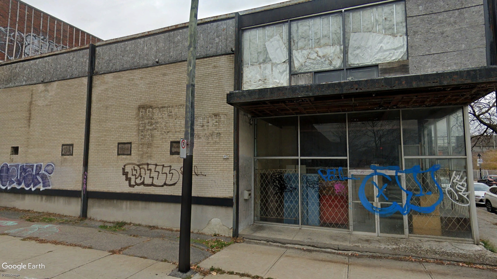 Tax Sale Montreal, Quebec - 400301-00