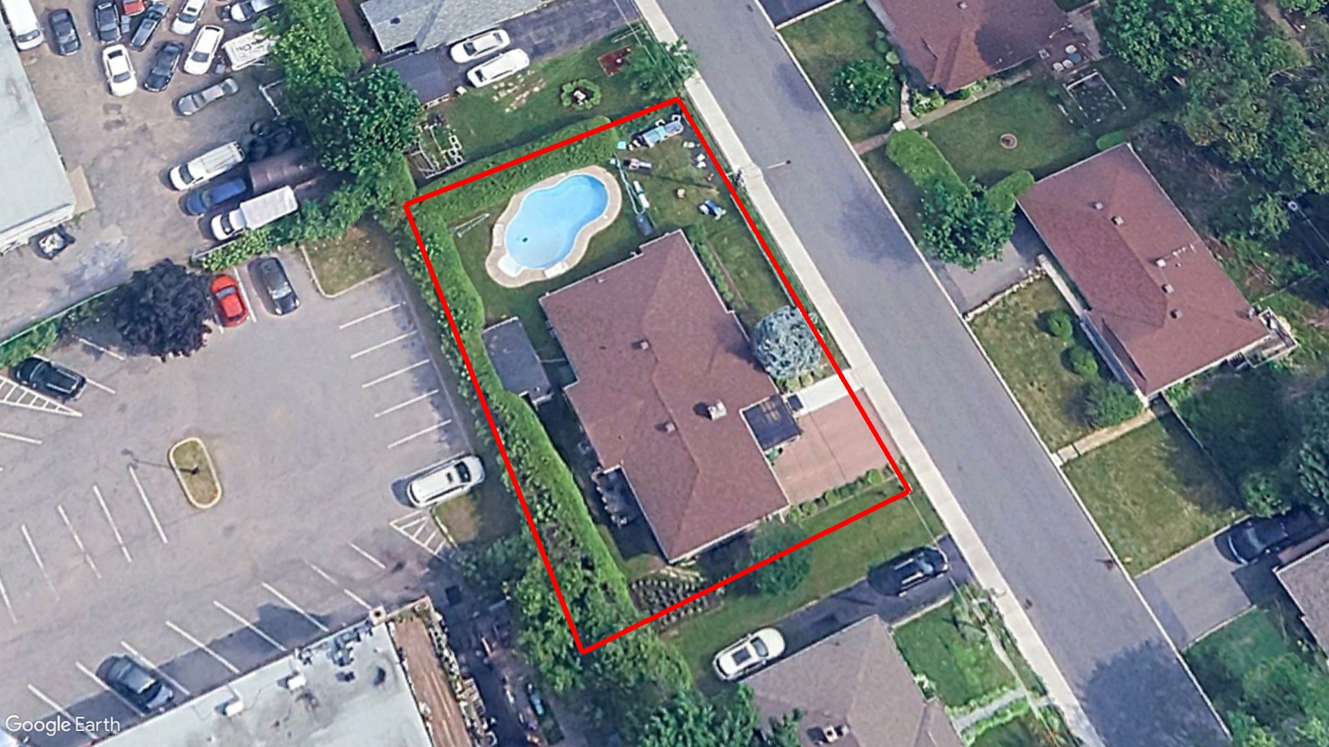 Tax Sale Montreal, Quebec - 040842-33