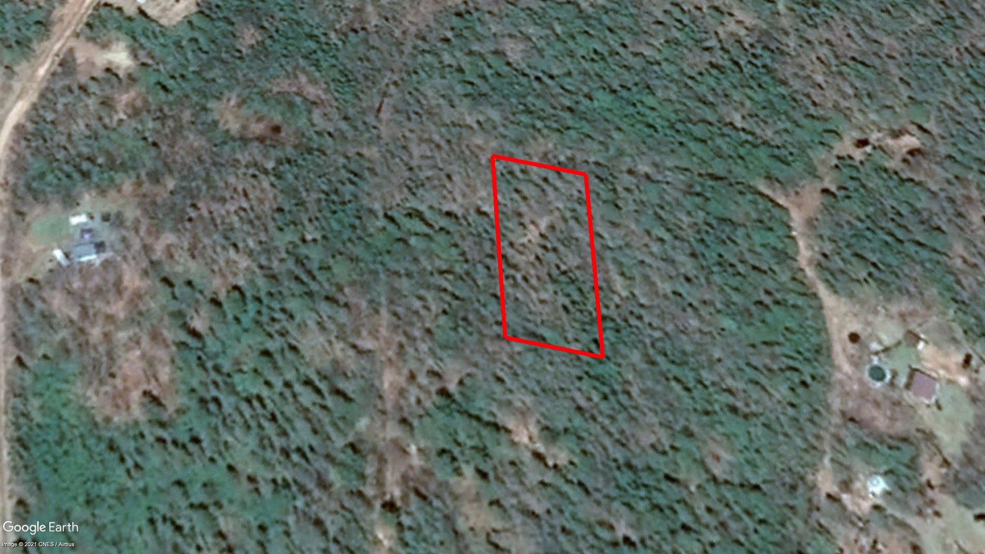 Tax Sale Chester, Nova Scotia - 03508951