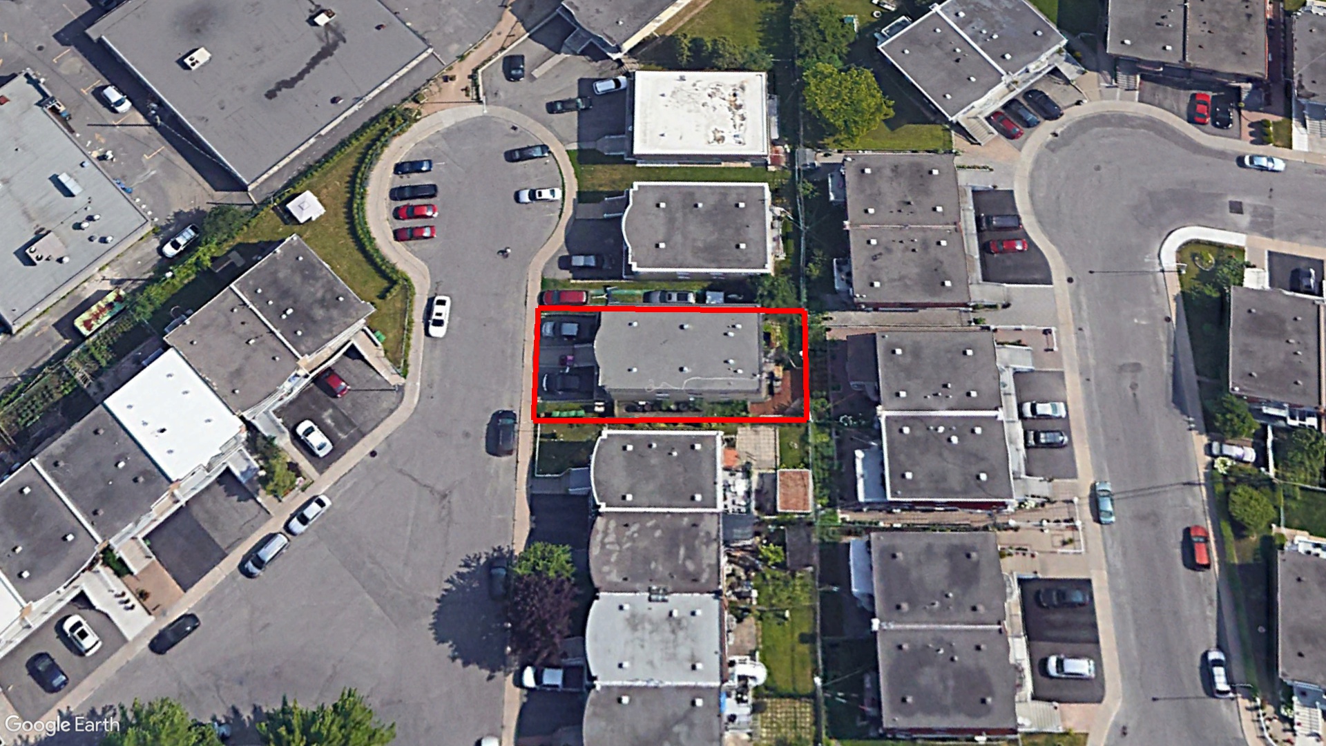 Tax Sale Montreal, Quebec - 040361-54