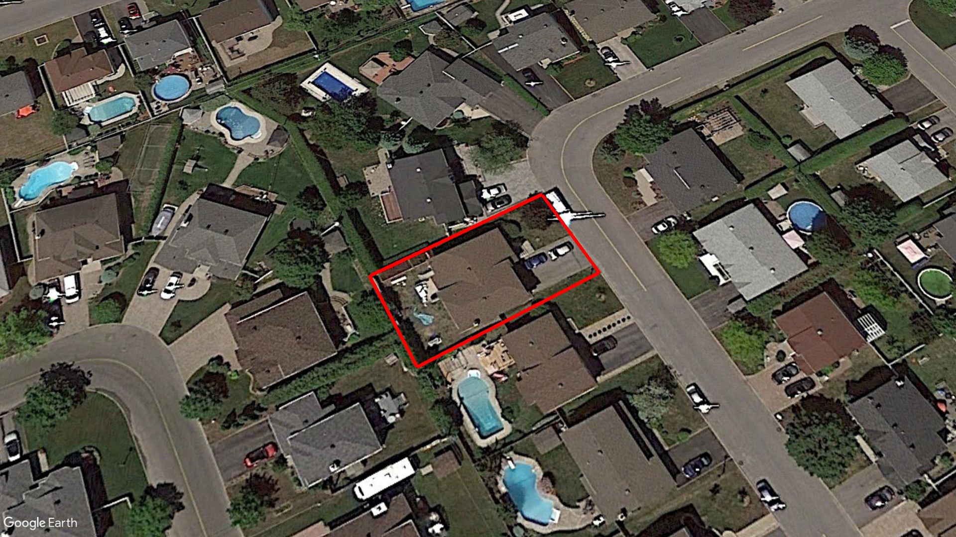 Tax Sale Montreal, Quebec - 041374-37