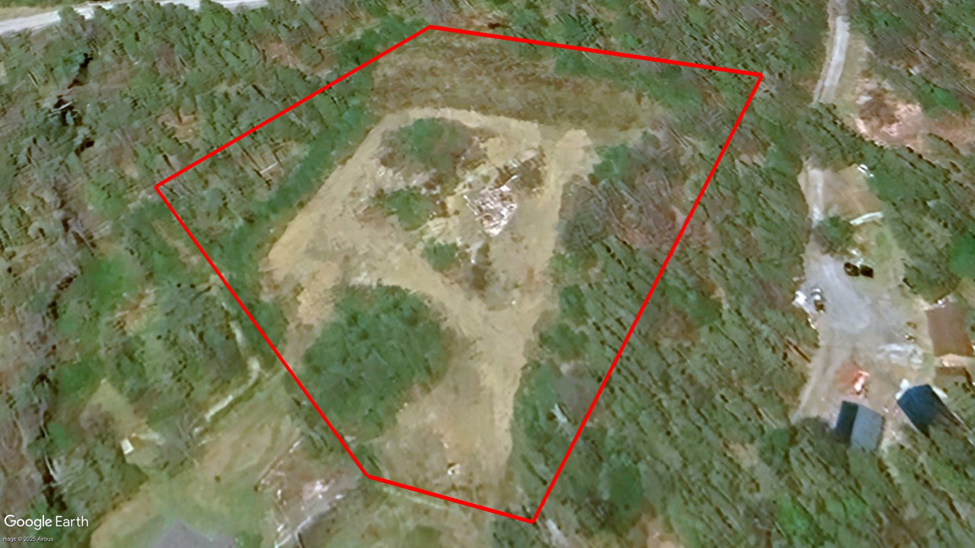 Tax Sale Lunenburg, Nova Scotia - 03339068