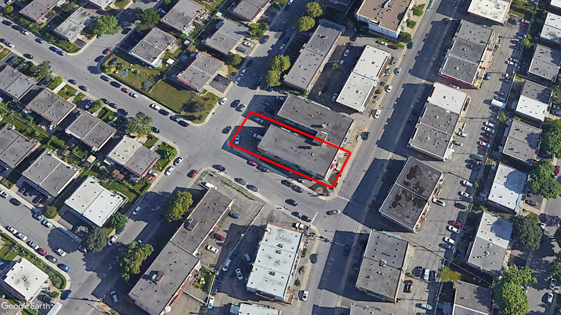 Tax Sale Montreal, Quebec - 020818-77