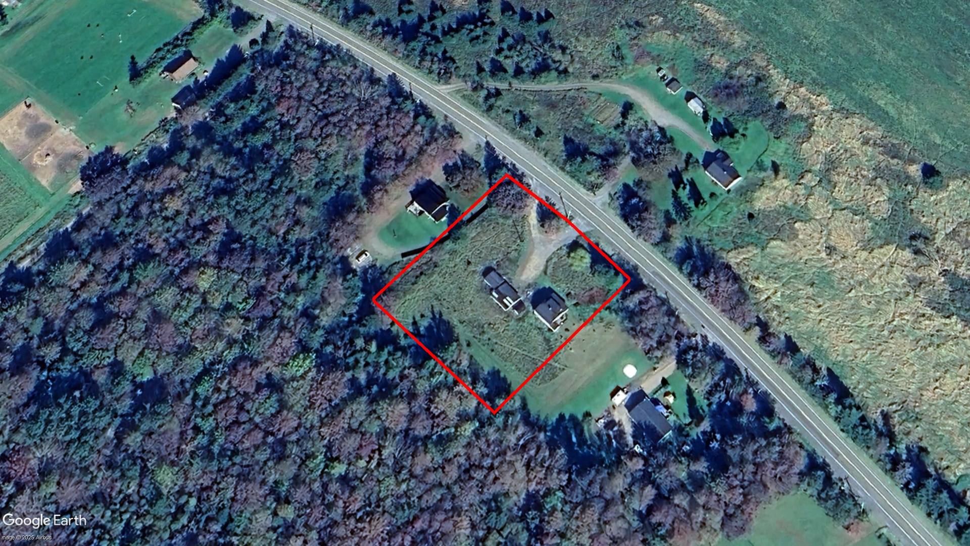 Tax Sale East Hants, Nova Scotia - 01928732