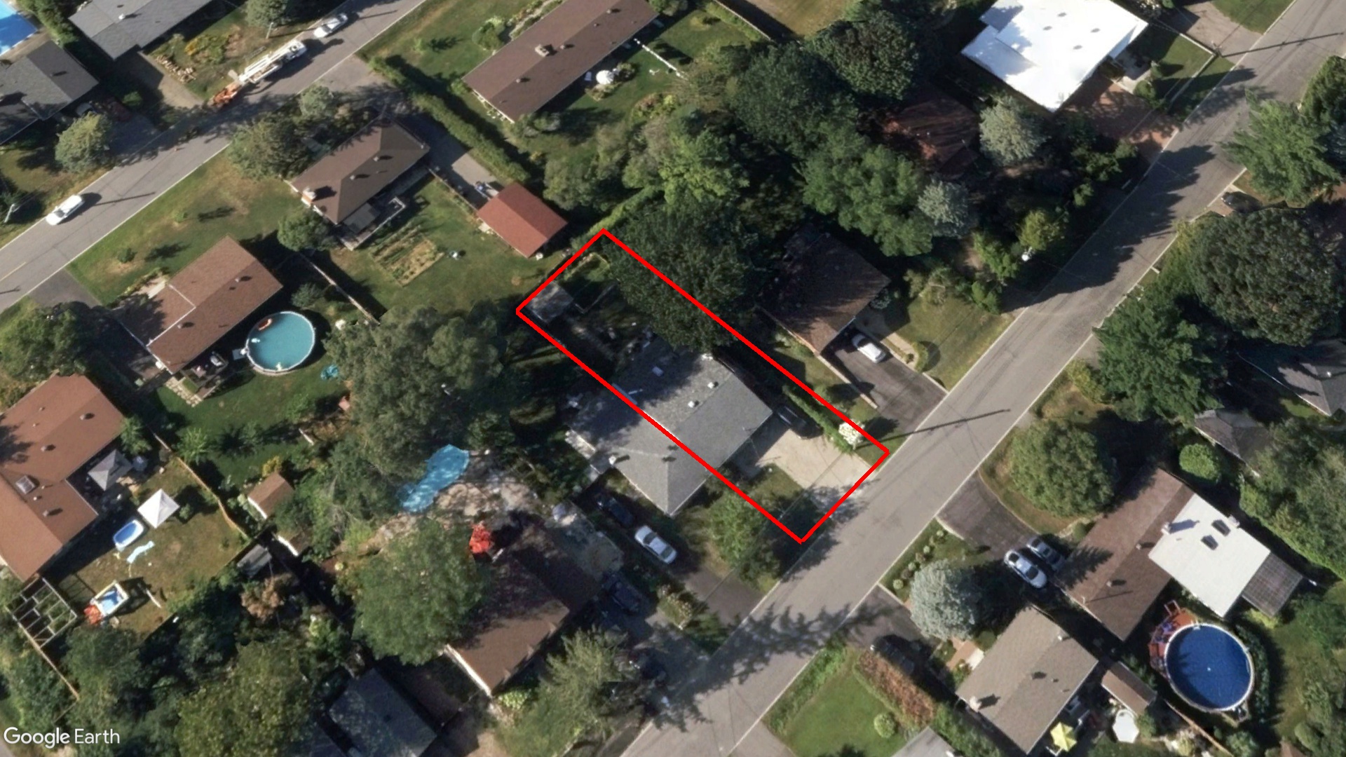 Tax Sale Montreal, Quebec - 040017-95