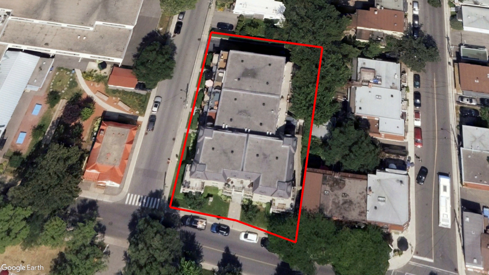 Tax Sale Montreal, Quebec - 051923-46