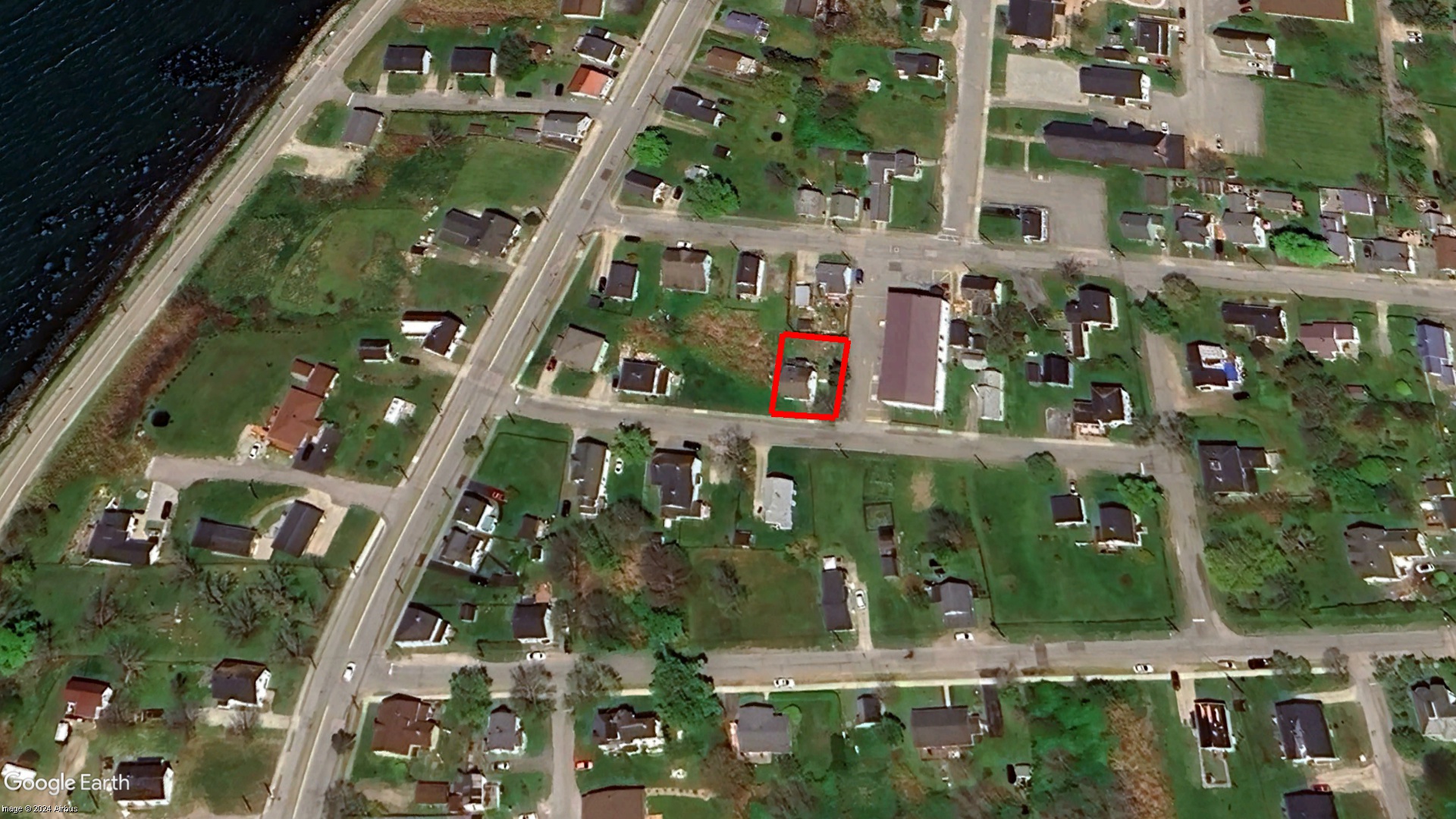 Tax Sale Yarmouth, Nova Scotia - 04484207