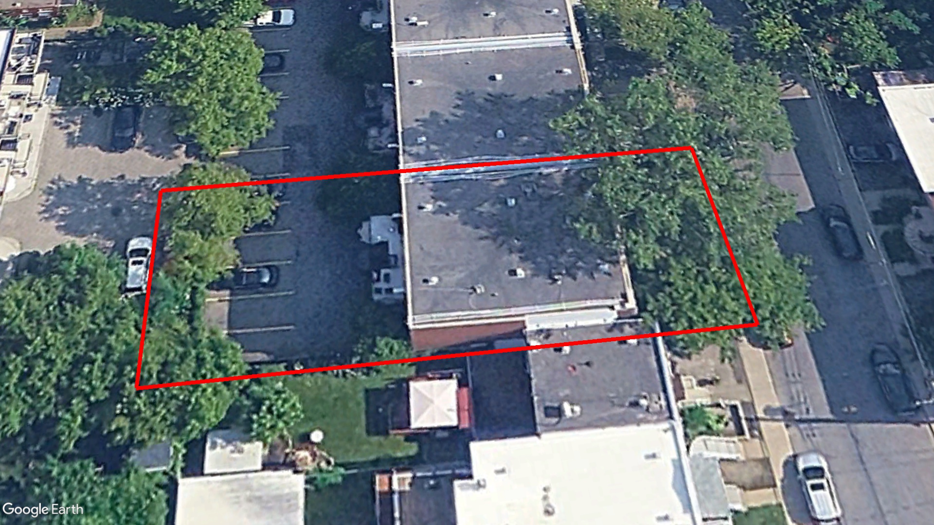 Tax Sale Montreal, Quebec - 051034-33