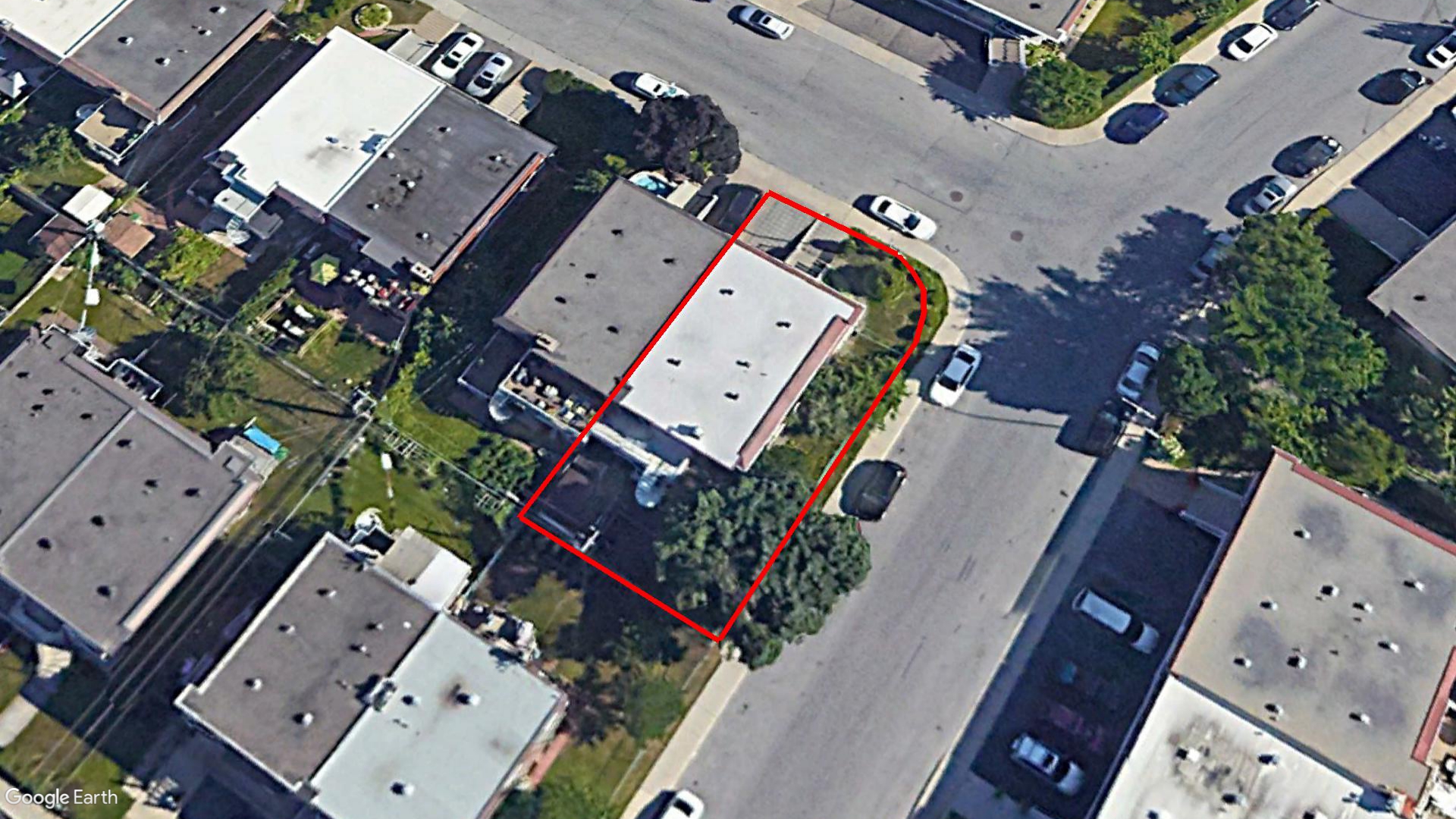 Tax Sale Montreal, Quebec - 020913-35