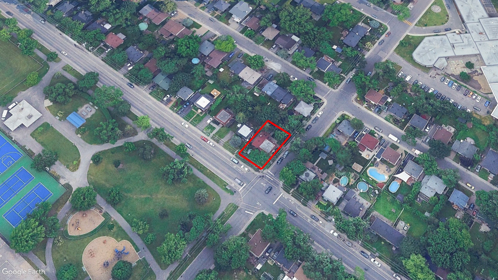 Tax Sale Montreal, Quebec - 040343-21