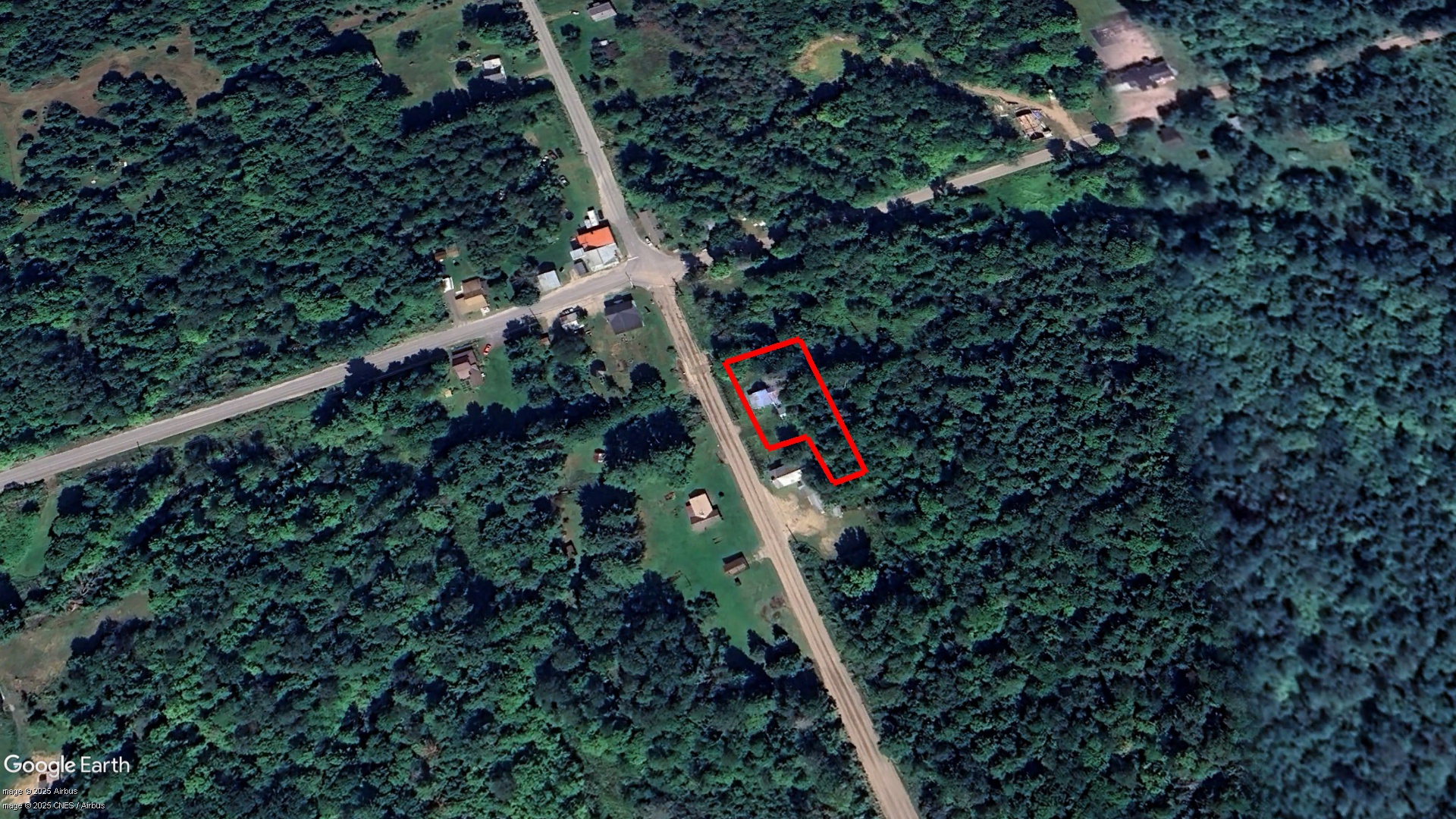 Tax Sale North Frontenac, Ontario - 10 42 010 020 20900 0000