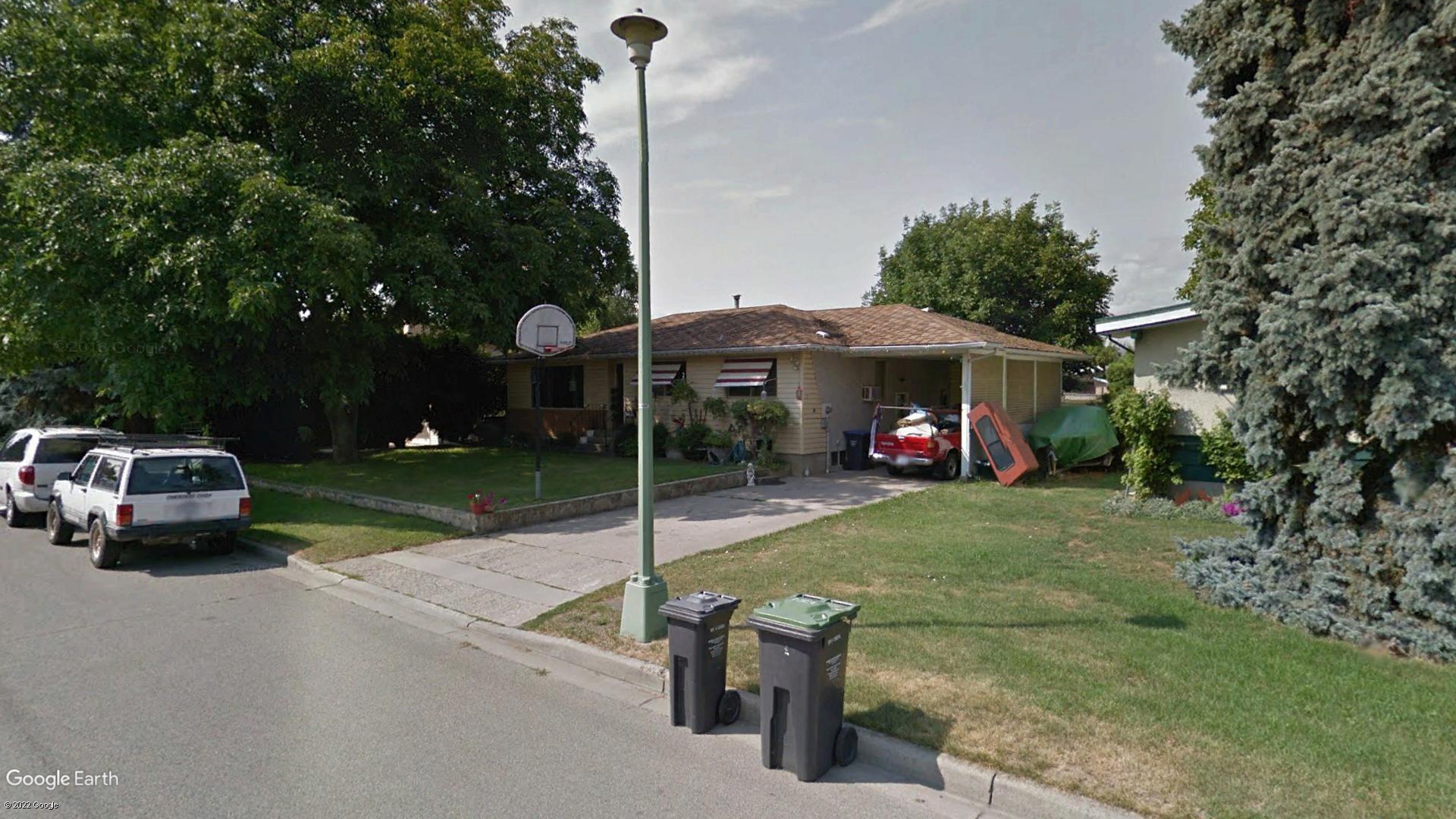 Tax Sale Kelowna, British Columbia - 19-214-058120