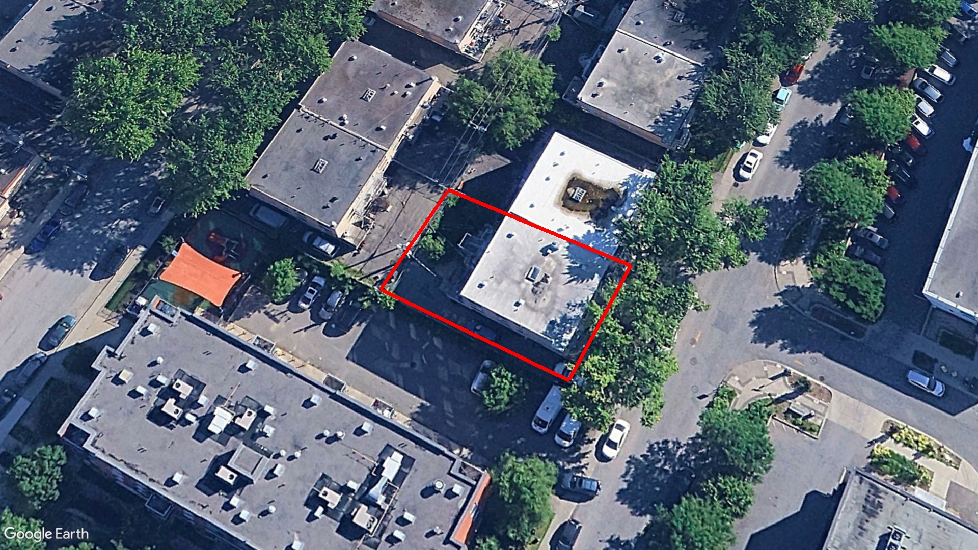 Tax Sale Montreal, Quebec - 020872-82