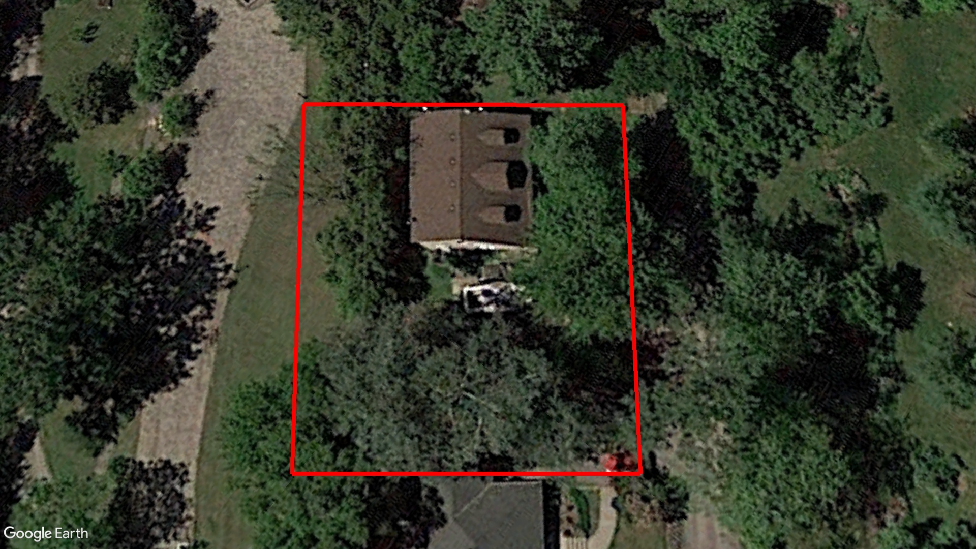 Tax Sale Montreal, Quebec - 040509-75