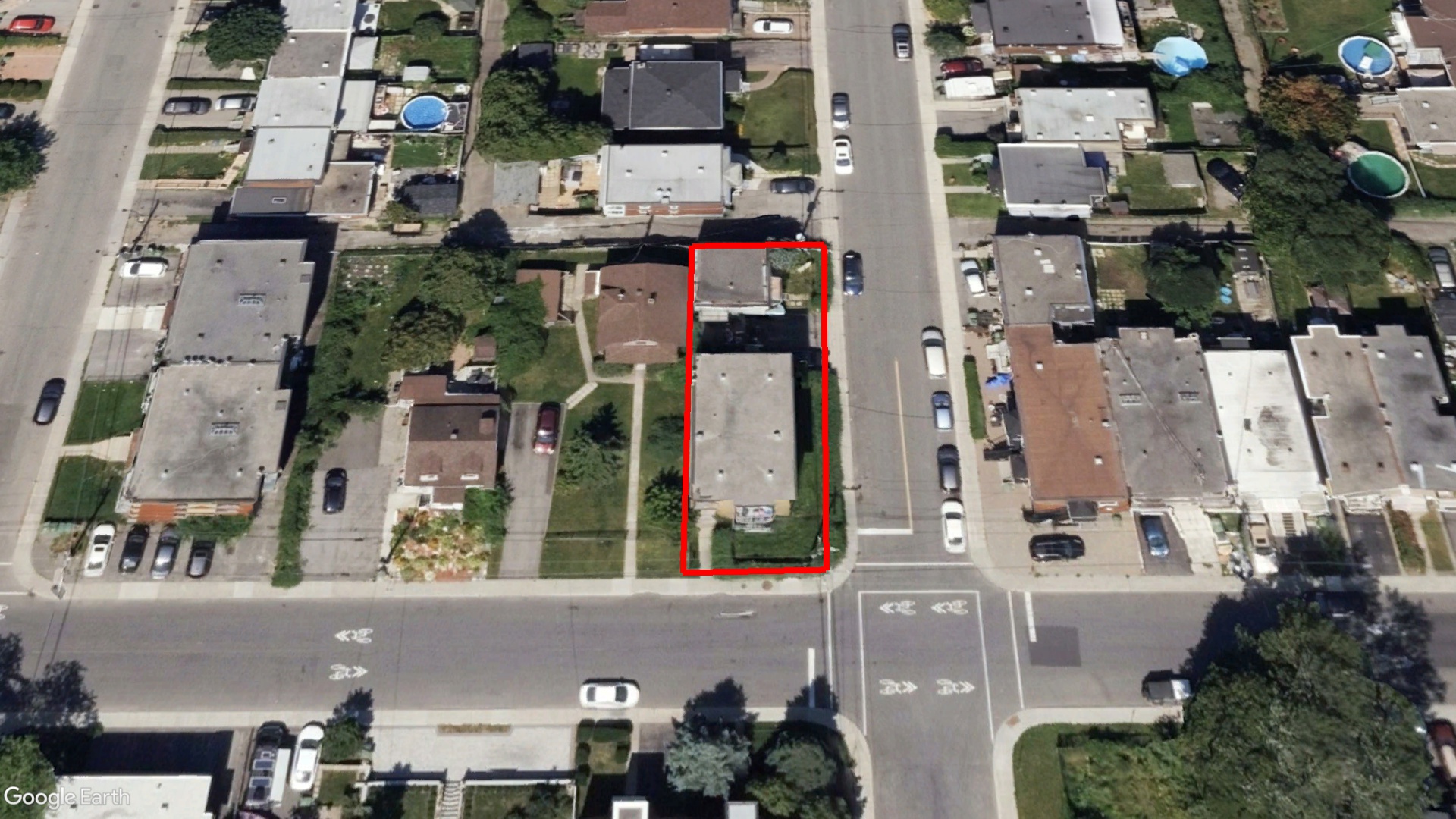 Tax Sale Montreal, Quebec - 050570-96