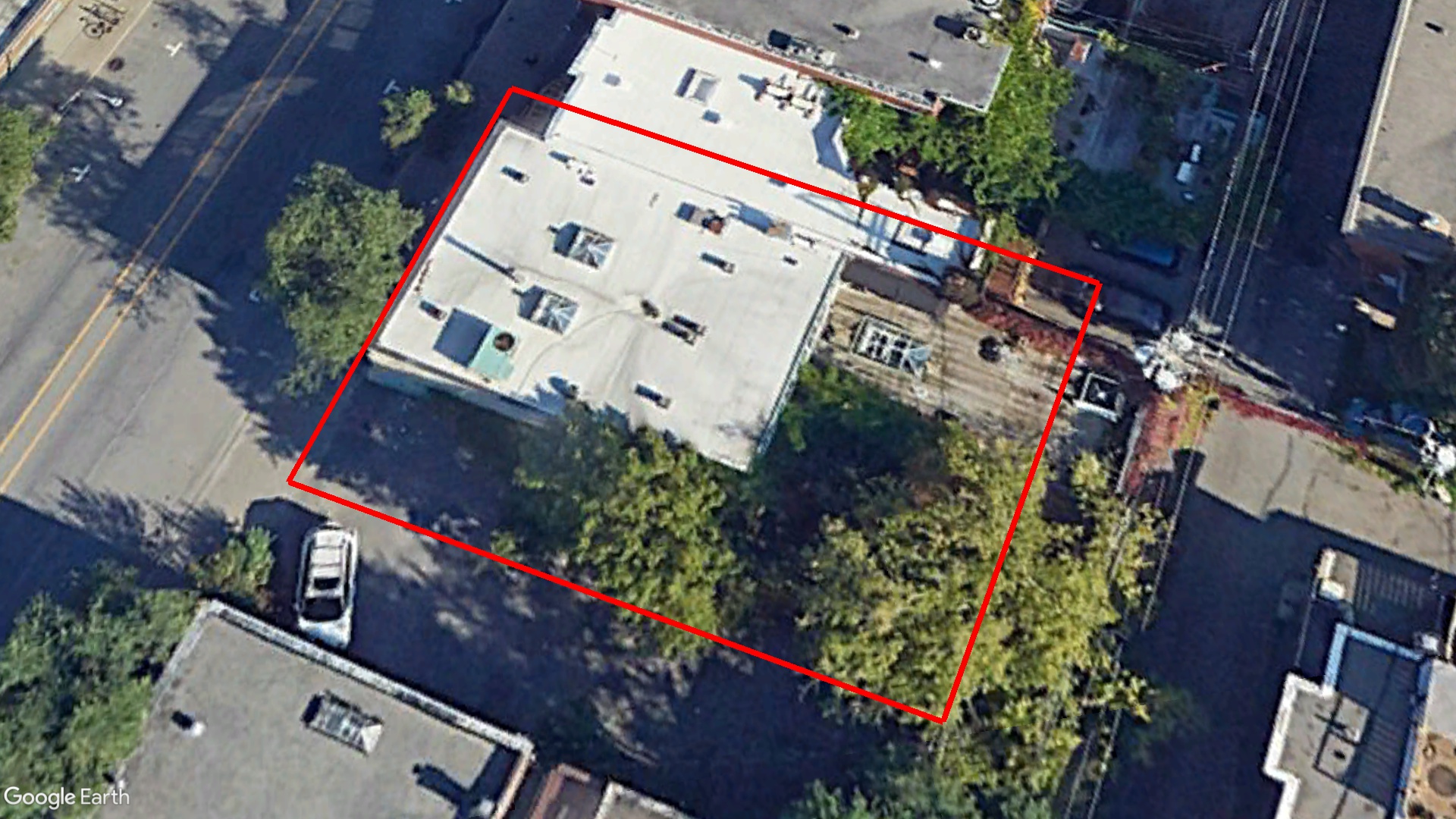 Tax Sale Montreal, Quebec - 051011-09 