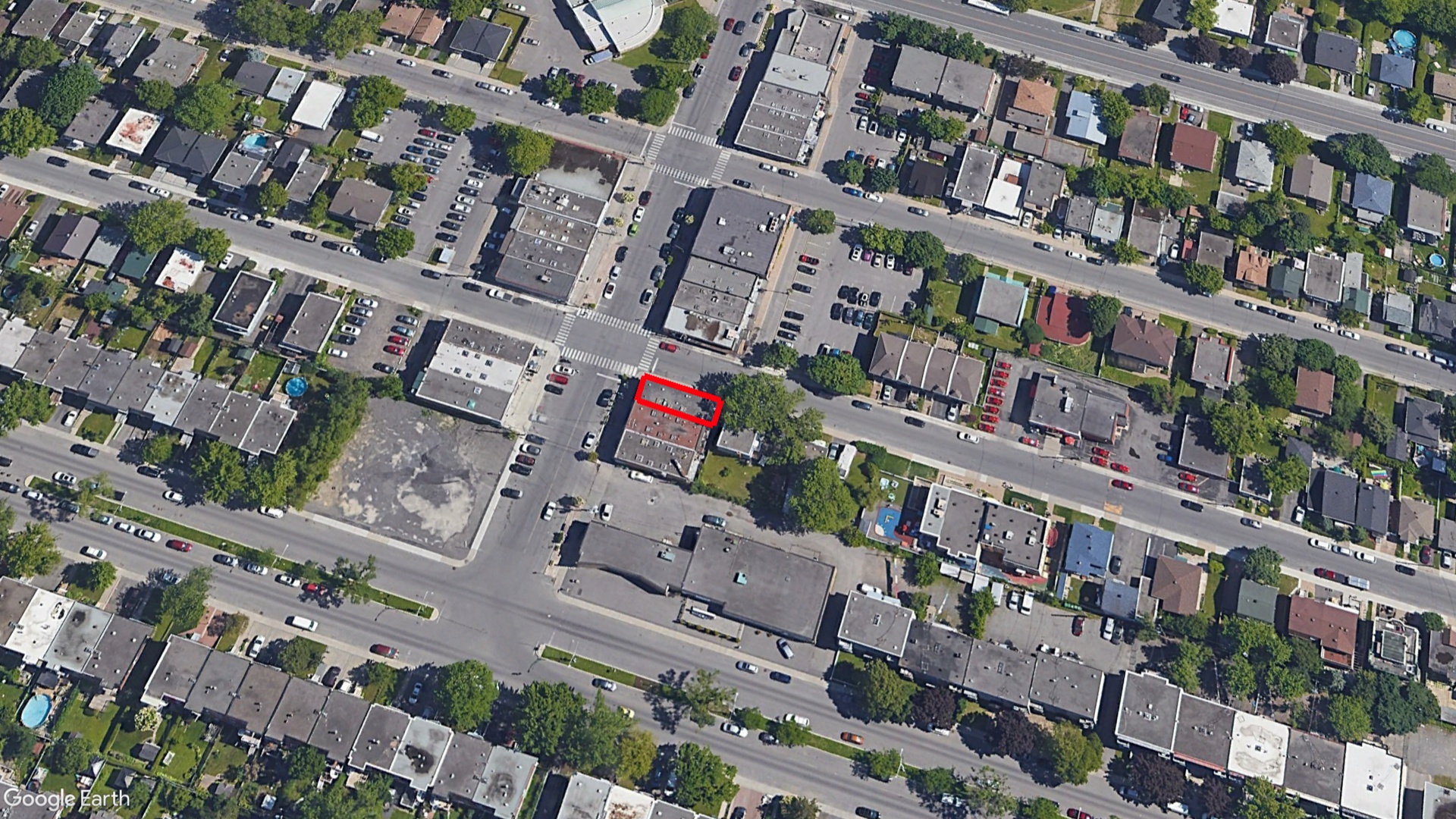 Tax Sale Montreal, Quebec - 020300-60